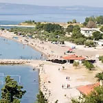 Ivan In * Duće