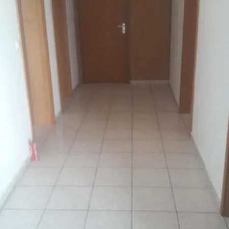 Ivan In * Duće